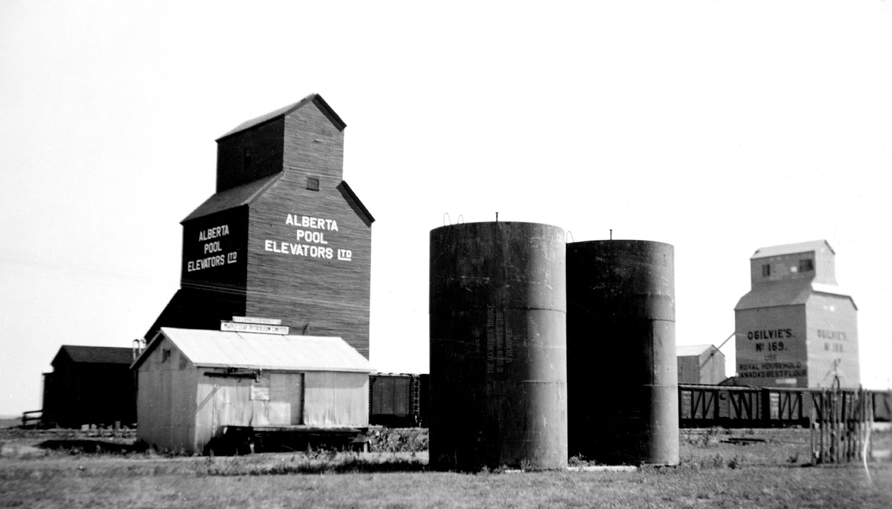 Grain elevators in Stirling, Alberta, ca. 1937. Glenbow Archives PD-220-85.