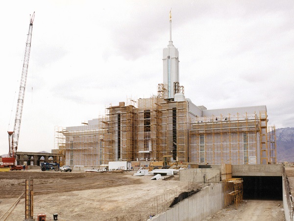 construction of mount timpanogos temple