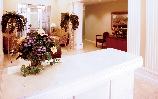 monticello recommend desk
