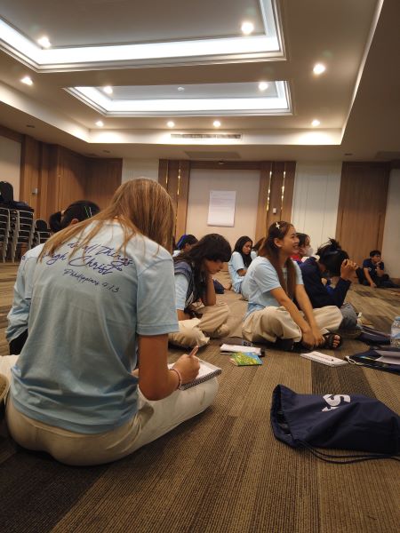 Photo of FSY students