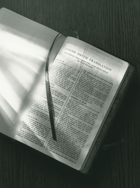 Photo of scriptures open to the Joseph Smith Translation