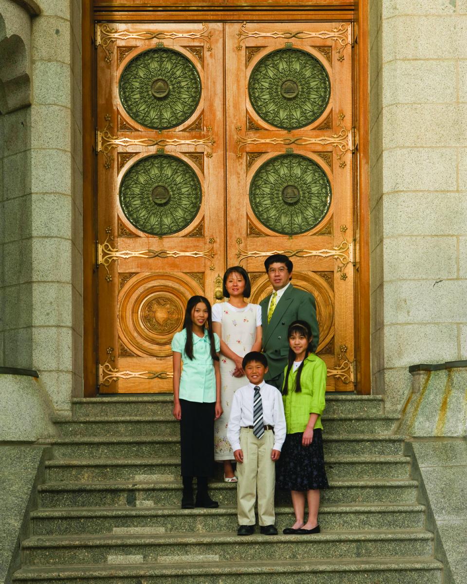 A Family at the Salt Lake Temple
