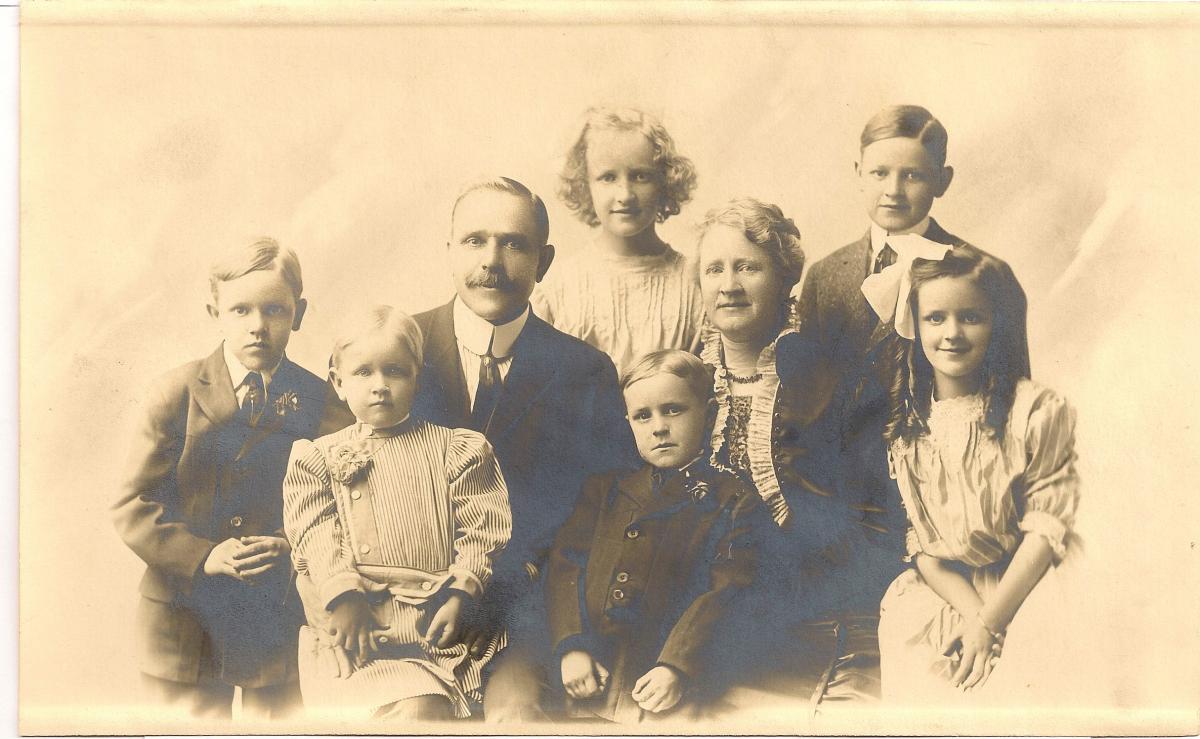 Joseph and Annie merrill and their children