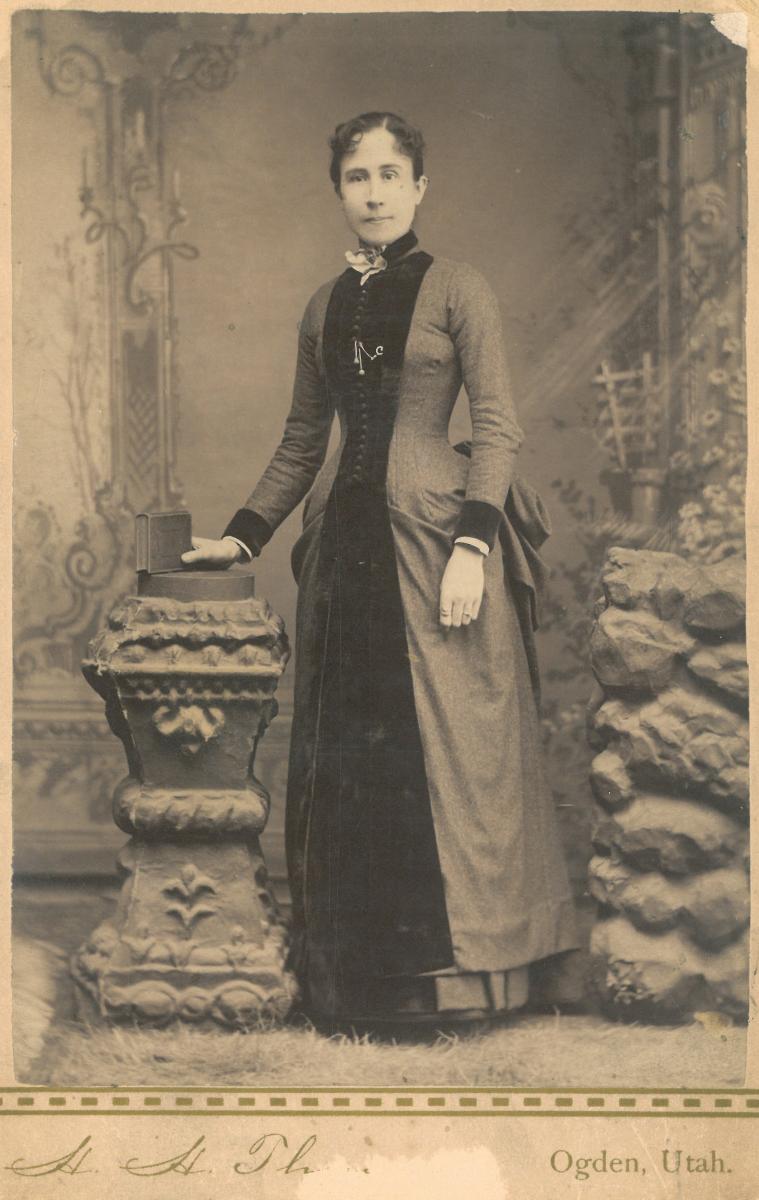 Edith L. Volker