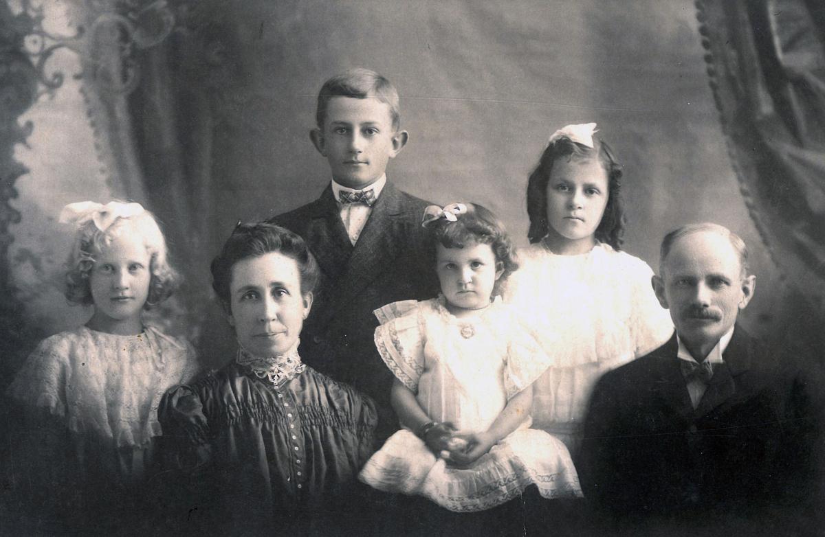 Volker family portrait.