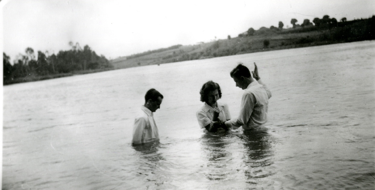 Jessie McMulley baptism, 1947. Alfredo Vaz was the witness. Courtesy of CHL.