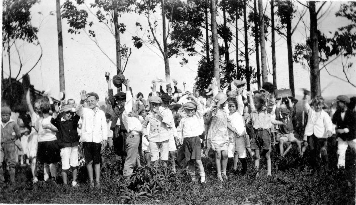 Joinville Branch Primary activity, 1937. Courtesy of CHL.