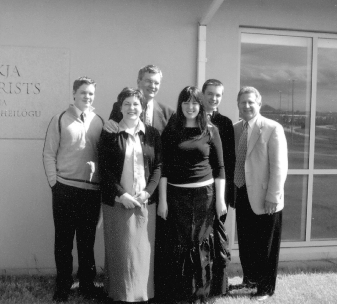 Fred E. Woods with members of the Einarsson family. Right to left: Brynjólfur Viðir Ólafsson, Unnur Erna Ólafsdóttir, Ólafur Einarsson, Bjorg Marteinsdóttir, and Matthias Orri Ólafsson, 2004. Courtesy of Fred E. Woods