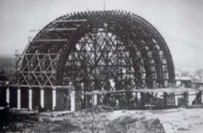 Tabernacle under construction