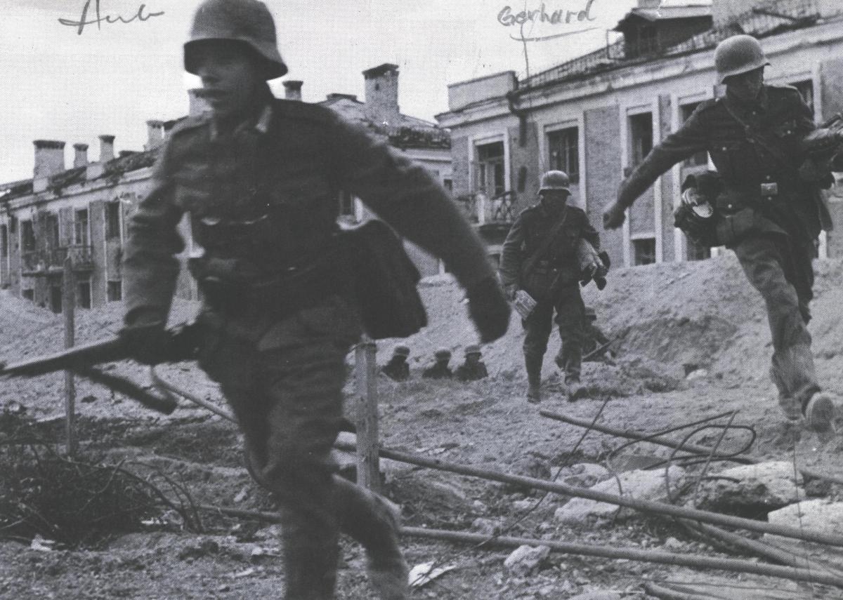 Soldiers running in street