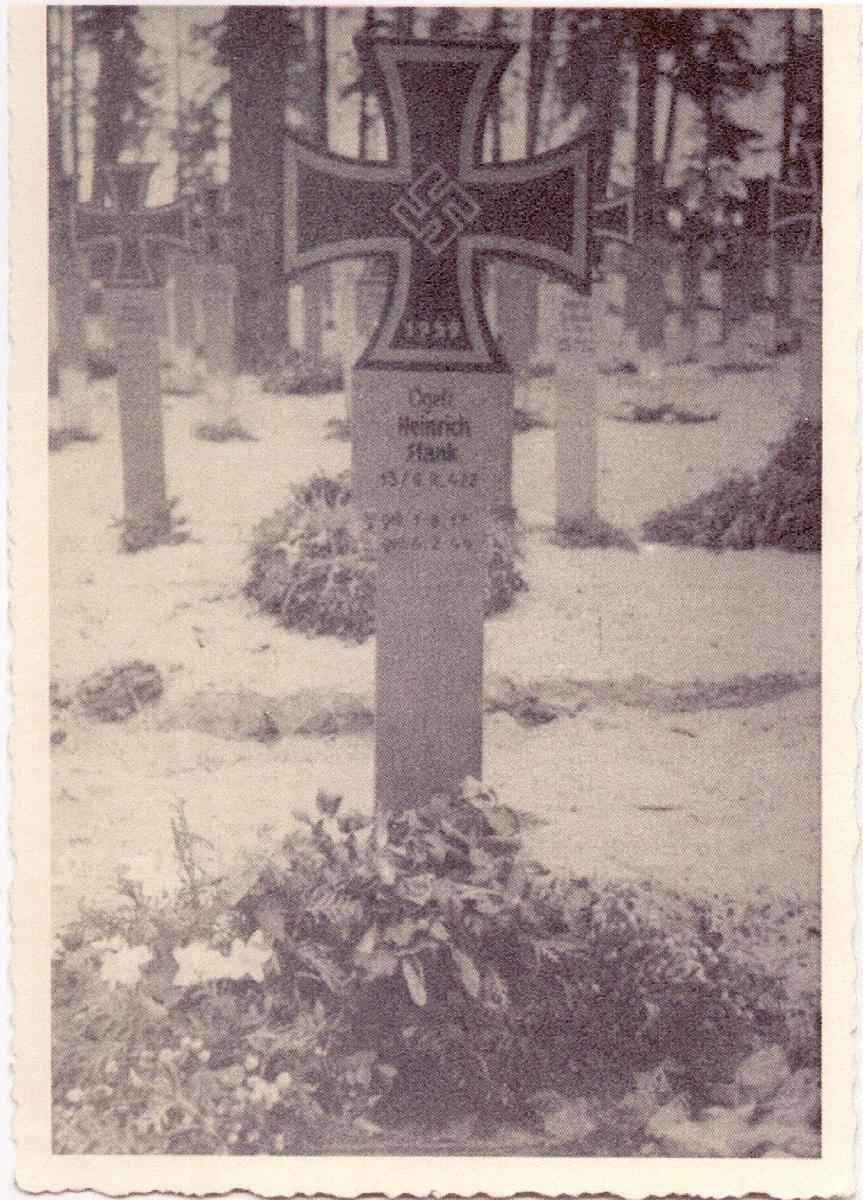 The grave of Heinrich Stank