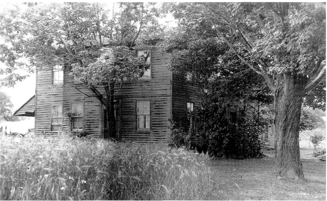 Hyrum and Jerusha’s home in Kir tland, Ohio, ca. 1900. This nonextant home is traditionally identified as the site of Newel and Lydia’s wedding. Courtesy of Community of Christ Library and Archives, Independence, Missouri.