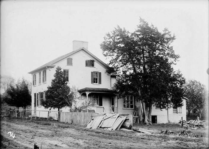 Building in Nauvoo, 1907. Anderson Collection, L. Tom Perry Special Collections, Brigham Young University.