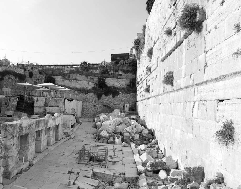 Overturned Stones W. Side of Temple Mount (Courtesy: Lincoln H. Blumell).
