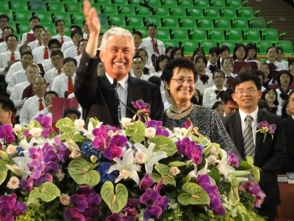 Elder Utchdorf and his wife