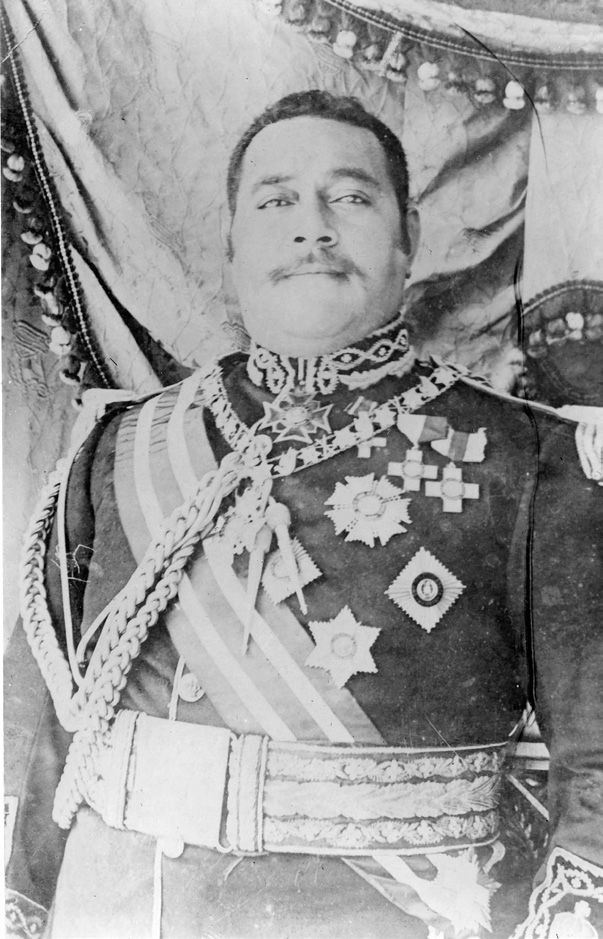 His Majesty King Siaosi Taufa‘ahau Tupou II. Clarence Henderson collection courtesy of Lorraine Morton Ashton.
