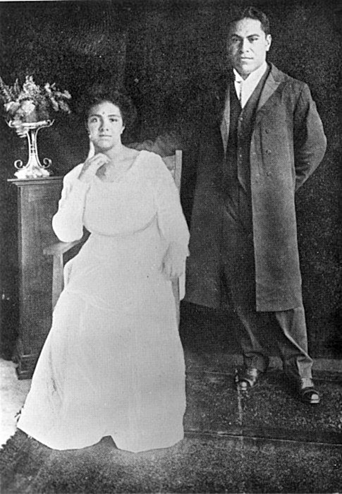 Her Majesty Queen Salote Tupou III and Prince Viliami Tungī Mailefihi. Courtesy of Wikipedia.