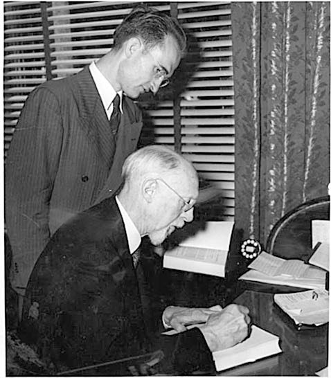 President George Albert Smith and Ermel J. Morton inspect the Tongan Book of Mormon. Ermel J. Morton collection courtesy of Lorraine Morton Ashton.