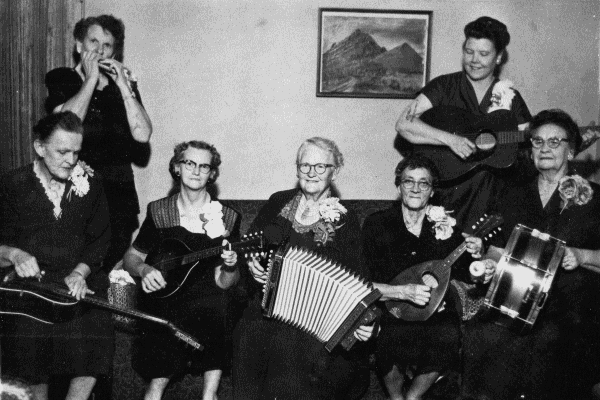Barbara Phelps Allen with her Granny Band.