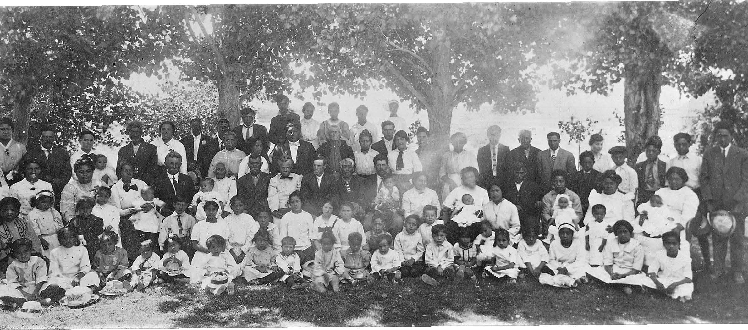 Iosepa Saints circa 1910. Shortly after the temple’s announcement, the prophet personally visited the Polynesian colony at Iosepa, Utah, recommending the Saints return to the islands and assist with the temple. They did so, and the Iosepa Ranch was sold in 1917. Courtesy of BYU–Hawaii Archives.