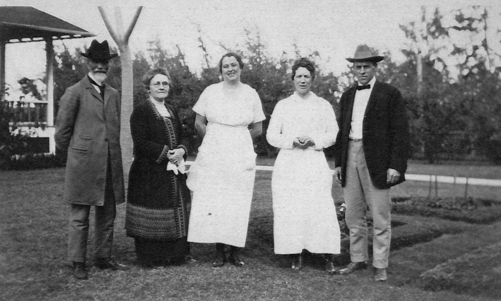 From left to right: Duncan and Catherine McAllister, Katie McAllister, and Olivia and Mark Waddoups. Called as the Hawaii Temple’s first recorder, Duncan M. McAllister was considered perhaps the most knowledgeable person regarding temple work and was a valuable asset to the early work done in the Hawaii Temple. Courtesy of BYU–Hawaii Archives.