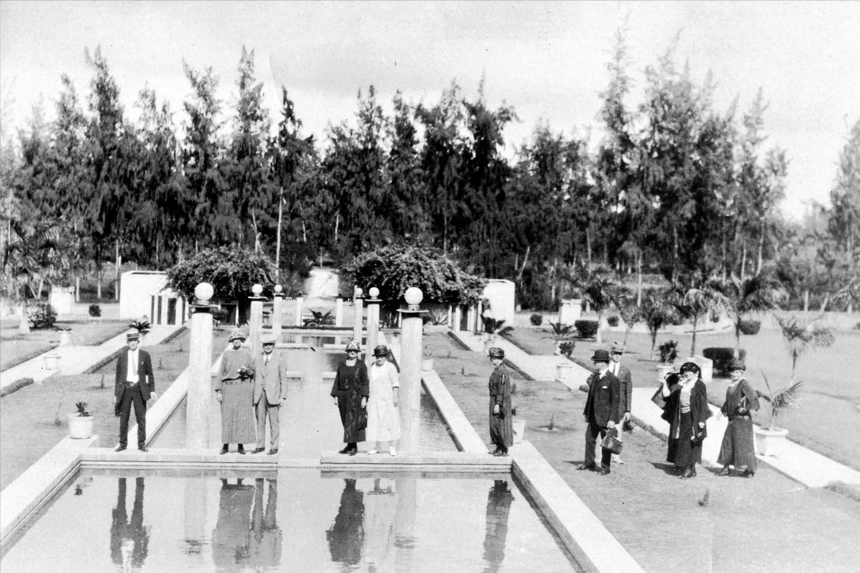 Many visitors found their way to the temple grounds, where missionaries conducted tours, answered questions, explained the gospel, and dispensed literature. Photo of sailors courtesy of Mark James. Photo of visitors courtesy of Church History Library.