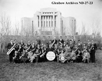 Saxophone band outside of the temple