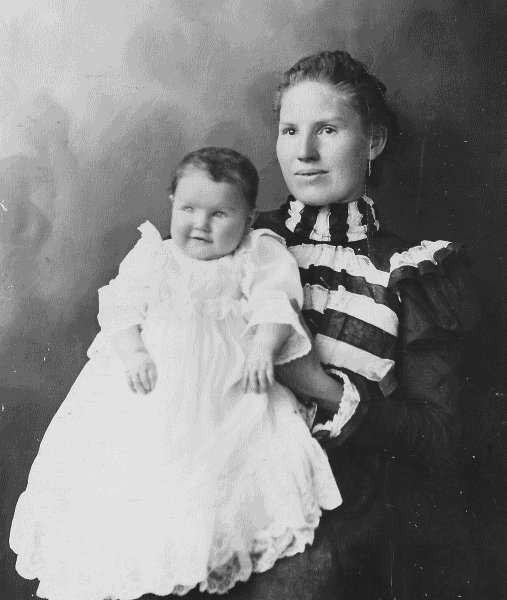 Ann Eliza Tenney Smith with daughter Claradell.