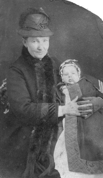 Mary Jane Robinson West with baby Mary.l
