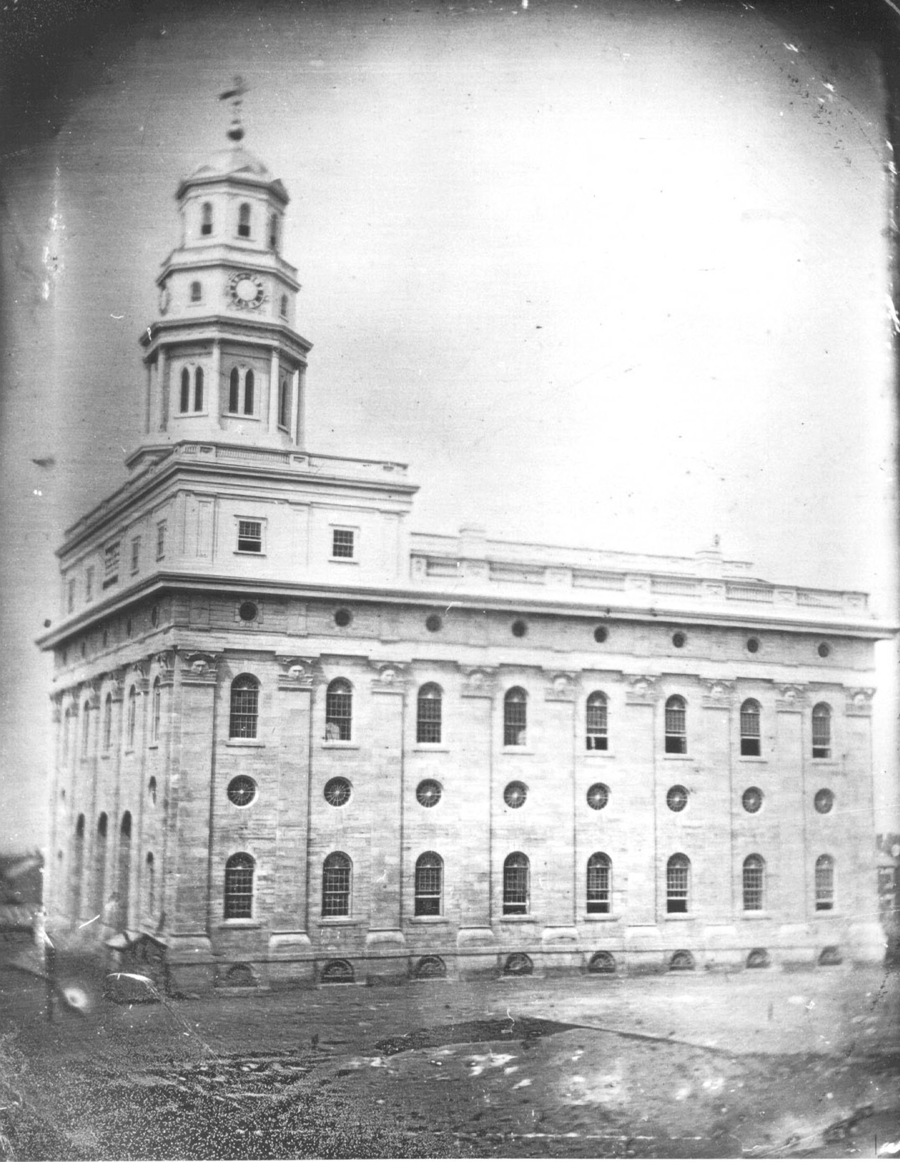 Figure 3. Louis Rice Chaffin daguerreotype copy of an earlier daguerreotype of the original Nauvoo Temple, circa 1847. The image shows a full view of the south wall of the temple and an obscured view of the front west wall. Church History Library.