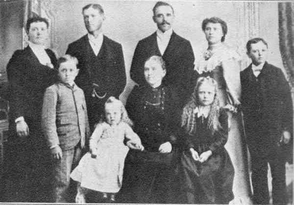 photo of joseph with maria and his siblings, 1895