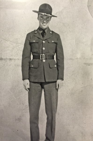photo of sergeant earnest parry in uniform, 1941