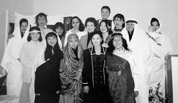 photo of the cast of the "women in christ's life" play