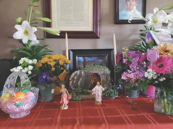 Easter Creche